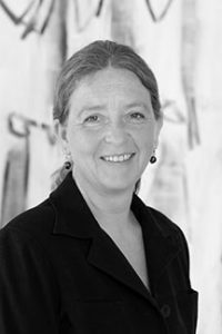 Dr. Eva Kasper